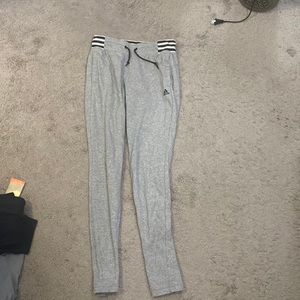 Adidas Womens Grey sweatpants Small